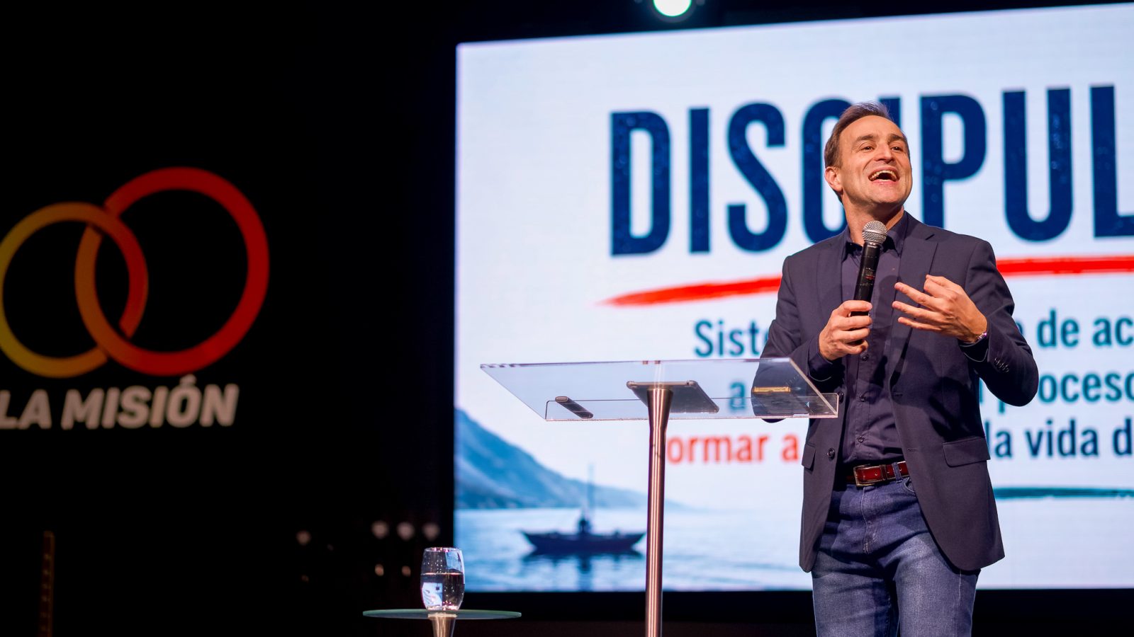 Discipulado – Iglesia La Misión | Pr. Martín Gómez